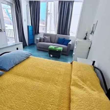 Apartment Bruder Hous